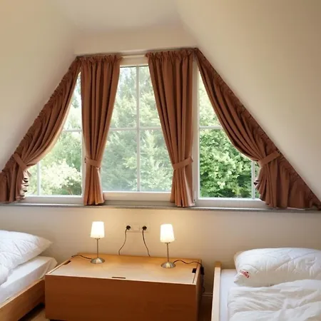 Reethaus Leda * Glowe